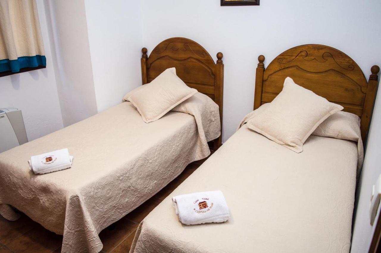 Apartamentos Capricho Del Valle 아로요프리오 외부 사진