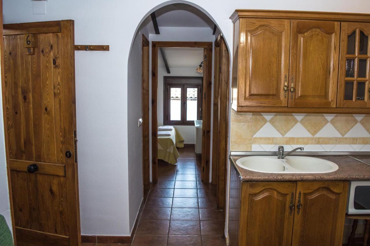 Apartamentos Capricho Del Valle 아로요프리오 외부 사진